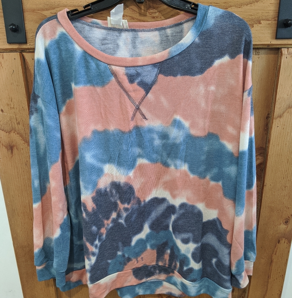 Tie dye long sleeve sweatshirt
